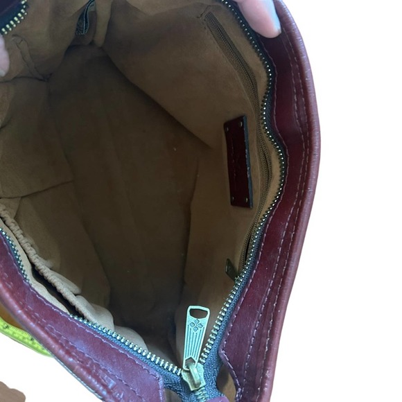 Patricia Nash Bags Patricia Nash Salvina Peruvian Tapestry Bag - Picture 11 of 11